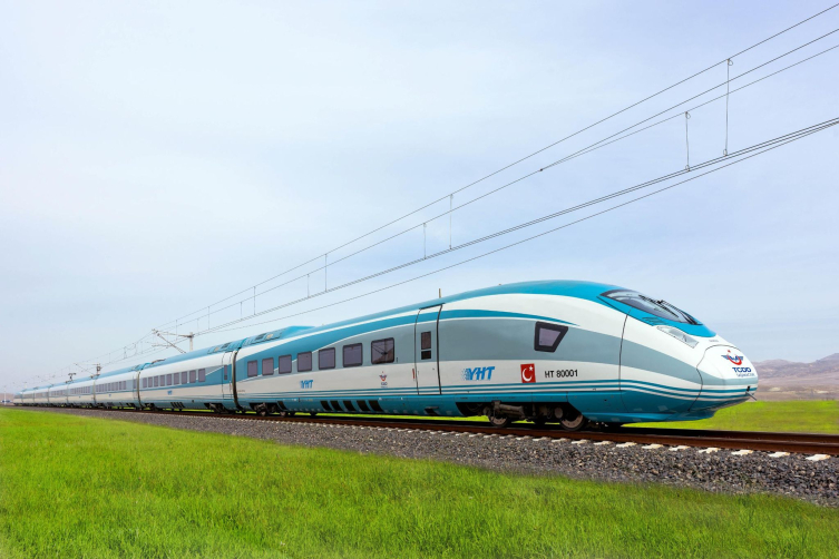 Tren seferlerine "Aile Yılı" indirimi